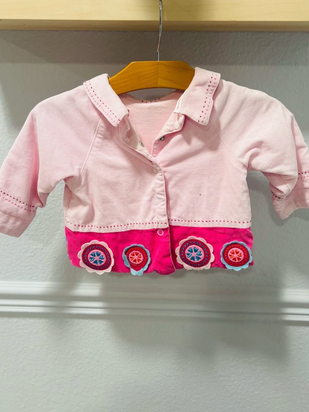 Pink Girls' Embroidered Flower Hem Jacket